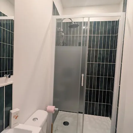 Chic 3-bedroom Apartment-patio-garden-downtown Apartament Amiens